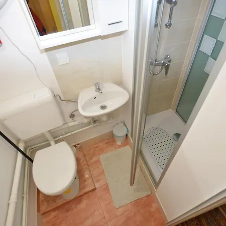 Carera Apartment