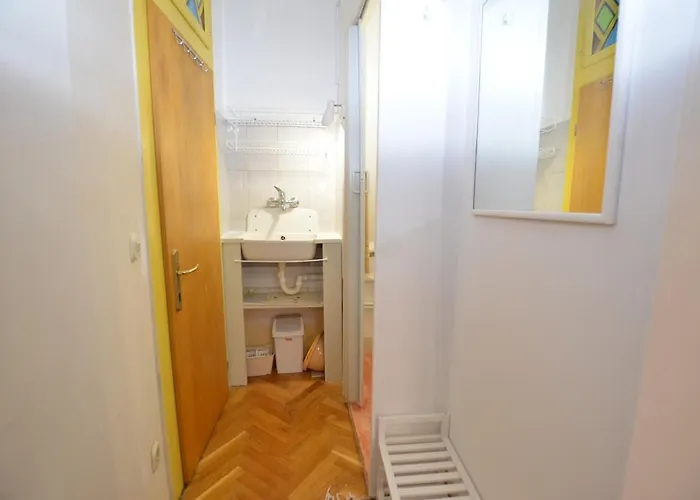 Carera Apartment